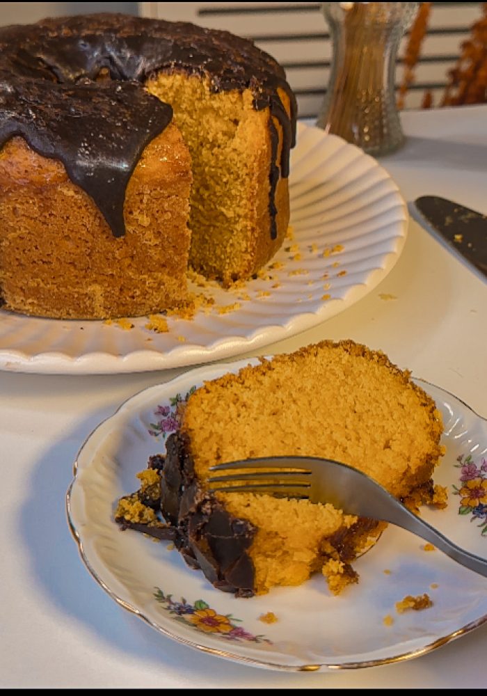 Bolo clássico de cenoura